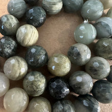 Load image into Gallery viewer, Green faceted beads