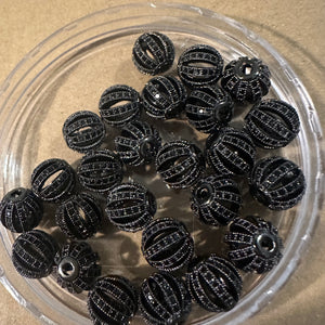 3 pave beads (black)