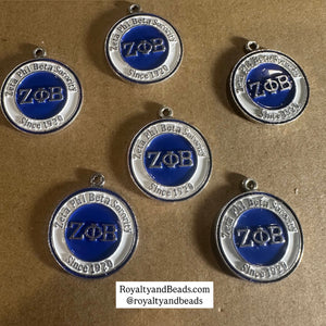 Circle Zeta charm.