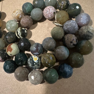 Green camo agate beads