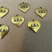 Load image into Gallery viewer, 6 gold hearts #1