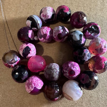 Load image into Gallery viewer, Pink beads - half strand