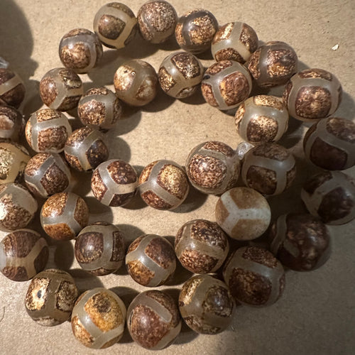 Brown Tibetan beads