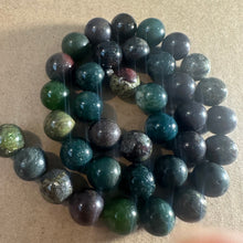 Load image into Gallery viewer, Green mixed camo beads