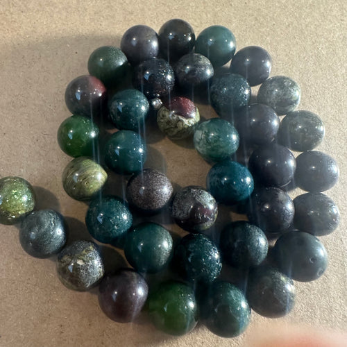 Green mixed camo beads