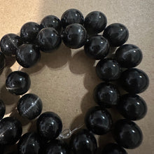 Load image into Gallery viewer, Black cats eye 10mm *