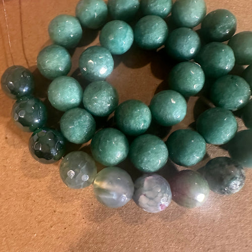 Green mixed beads