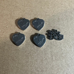 5 mom charms