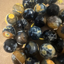 Load image into Gallery viewer, Black and yellow agate beads 13mm