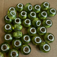 Load image into Gallery viewer, 10 green big hole beads