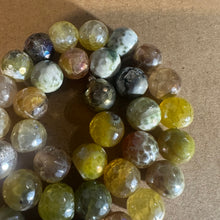 Load image into Gallery viewer, Yellow agate beads*