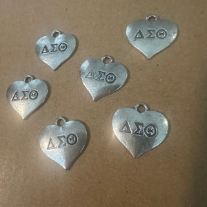 6 Delta hearts