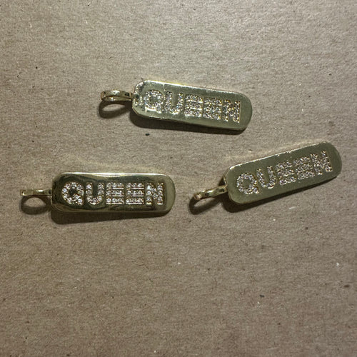 Pave gold queen charm