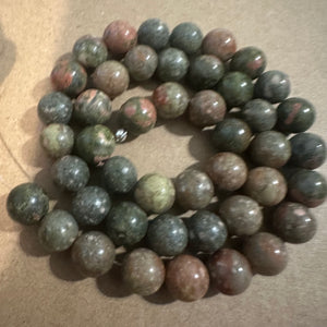 Green camo beads 8mm