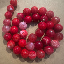 Load image into Gallery viewer, Red and white agate beads