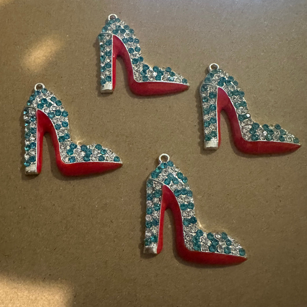 4 blue heel charms (silver)