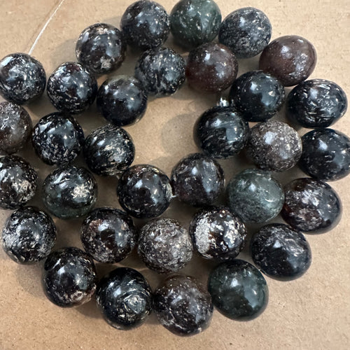 Black mixed sparkle beads