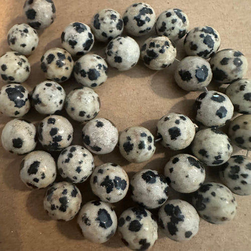 Dalmation beads 8mm