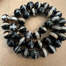 Load image into Gallery viewer, Black and dark tan stripe beads 8mm