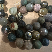 Load image into Gallery viewer, Green camo agate beads