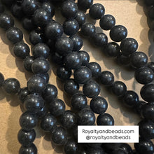 Load image into Gallery viewer, Black cats eye beads