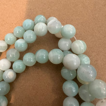 Load image into Gallery viewer, Blue agate beads.