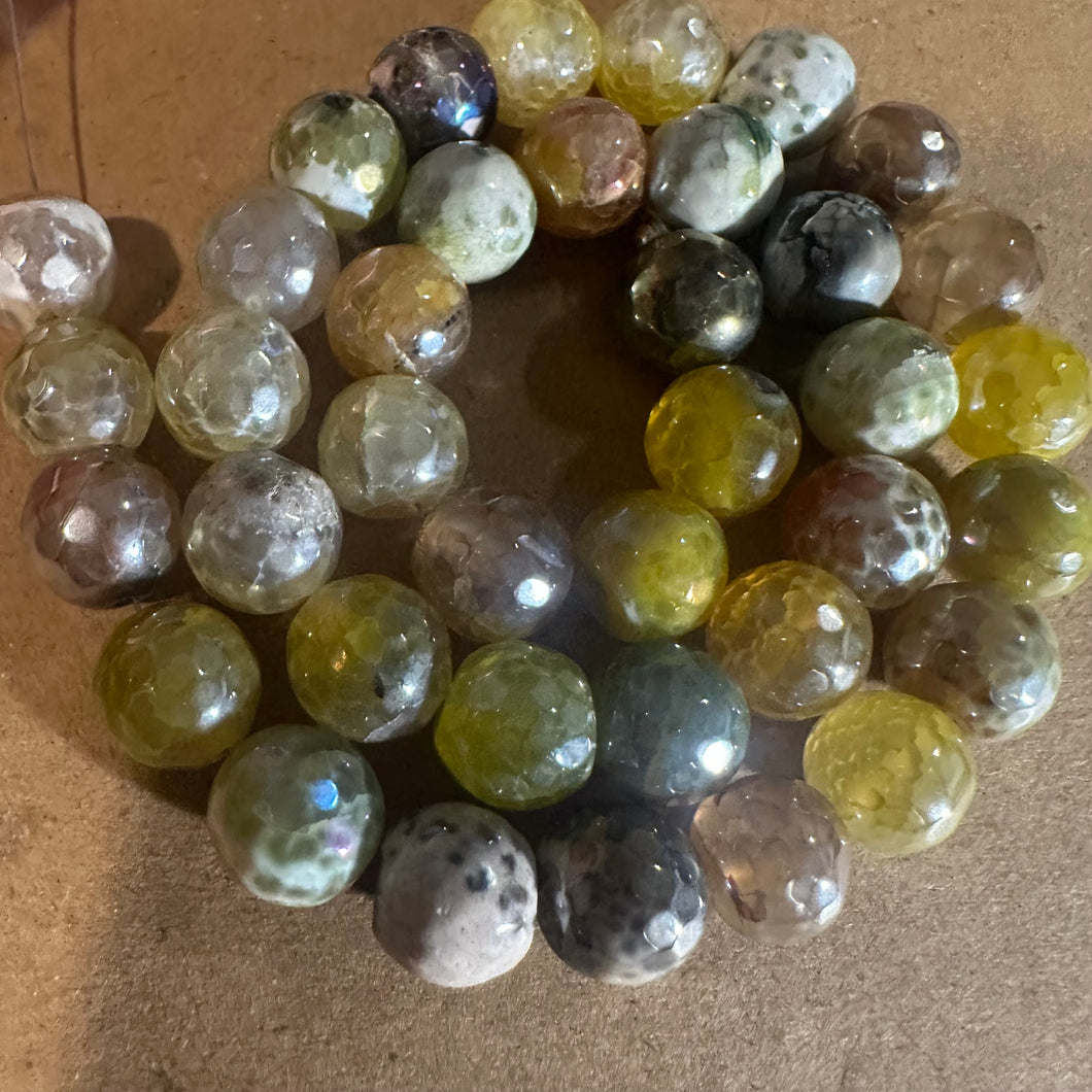 Yellow agate beads*