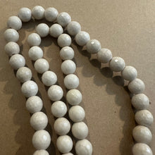 Load image into Gallery viewer, Tan jasper beads
