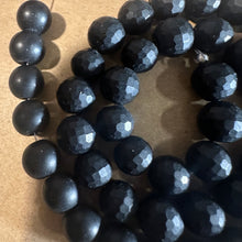 Load image into Gallery viewer, Black mixed beads 8mm*
