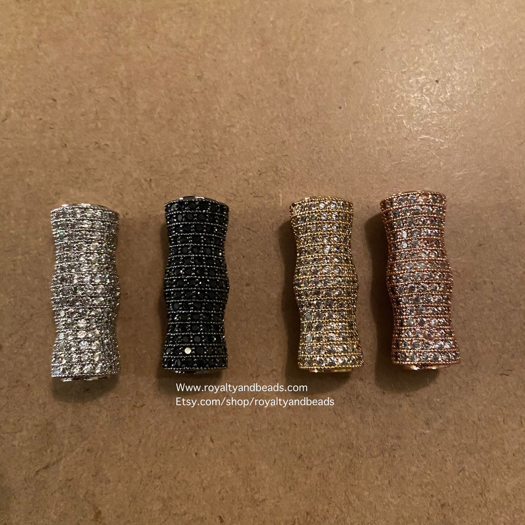 Wavy Pave bar charms.