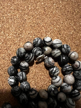 Load image into Gallery viewer, 8mm Gray and black beads.