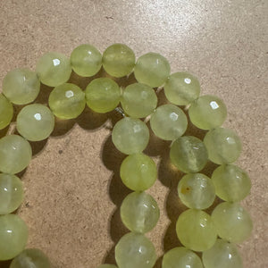 Light green beads 8mm.