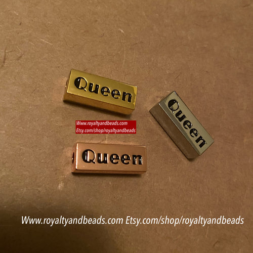 Queen charms